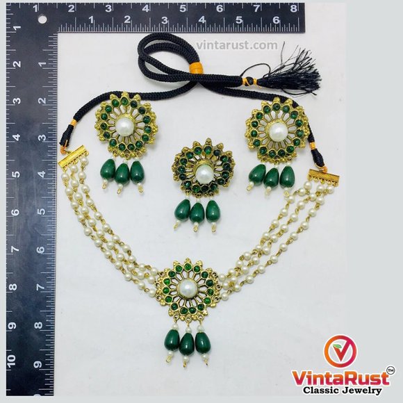 Green Stone and White Pearls Jewelry Set, Tribal Stones and Pearls Jewelry, - Picture 8 of 9